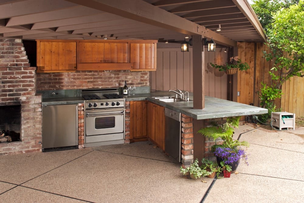 services, outdoor kitchens